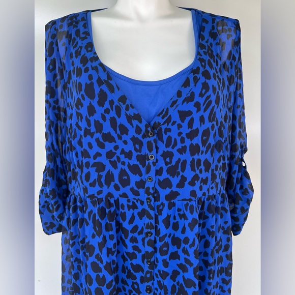 Torrid Animal Print Chiffon Shirtdress 3X 
Going Wild Blue Leopard100%Polyester - Picture 6 of 16